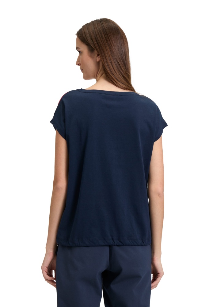 ФУТБОЛКА BETTY&CO свободный силуэт с абстрактным принтом